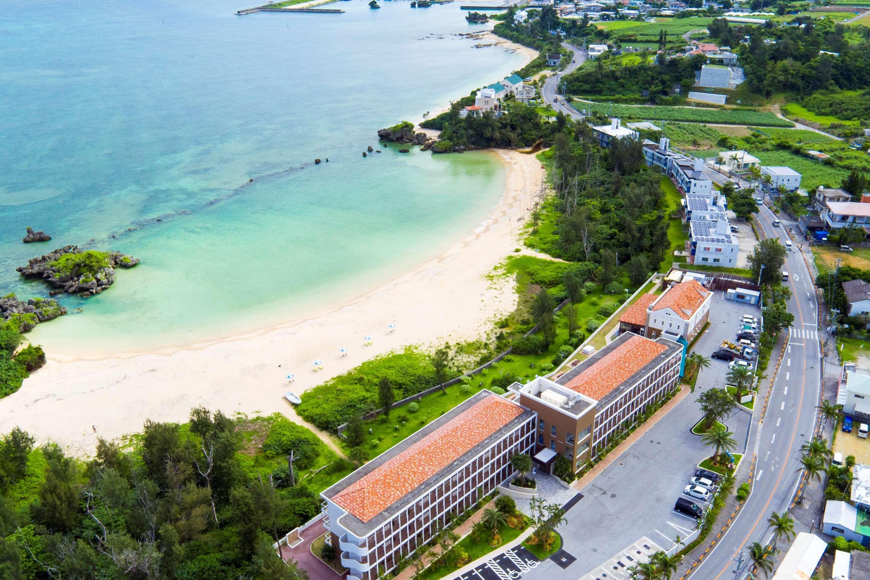 Best Western Okinawa Onna Beach Экстерьер фото